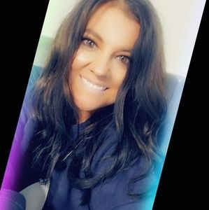 Meet your Posher, Christy